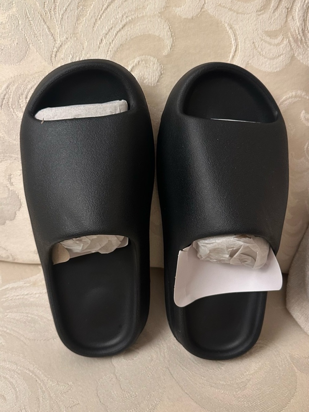 YZY YS-01 Black Slides – Size 8 Women’s – New / Never Worn